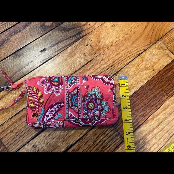 Vera Bradley small wristlet - Picture 9 of 10
